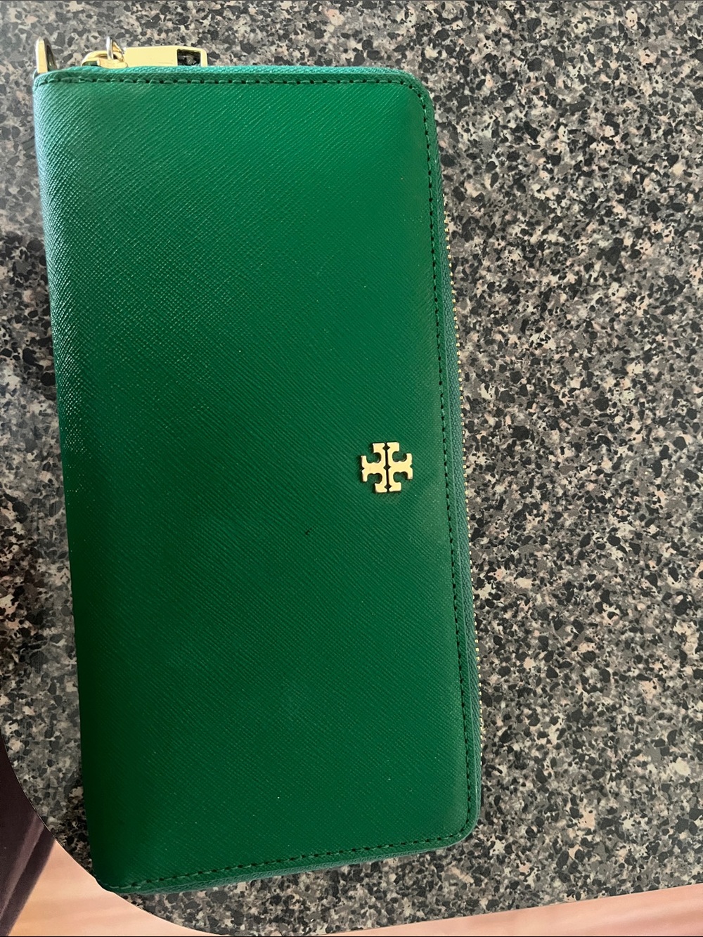 Tory Burch Emerald Green Zip-Around Continental Wallet with Gold Logo
